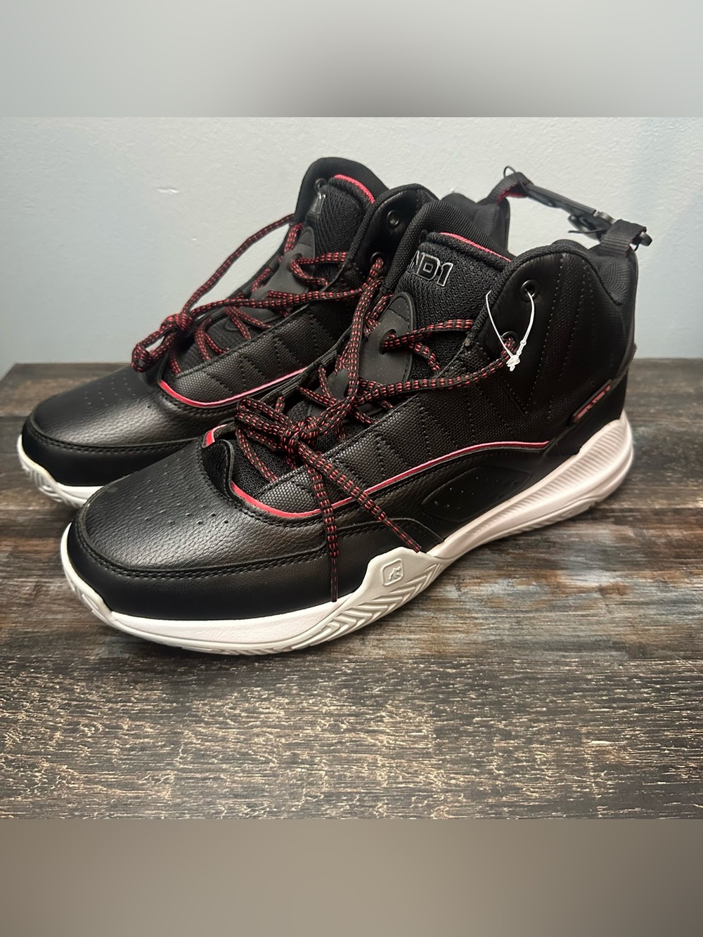 NWT AND1 Mens Sneakers Size 12 Black Red